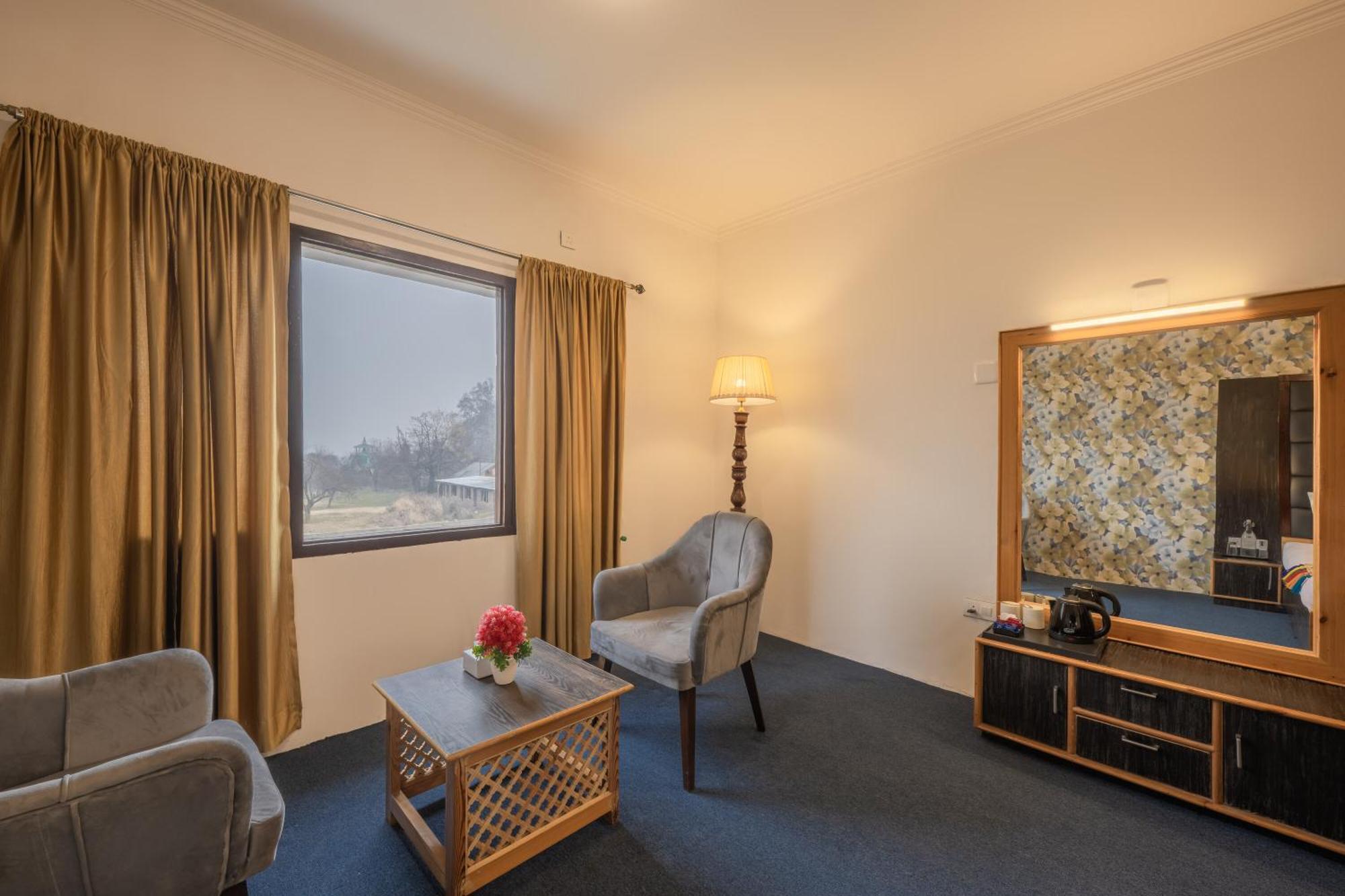 Echor Kashmir Holidays Resort Srinagar Dış mekan fotoğraf